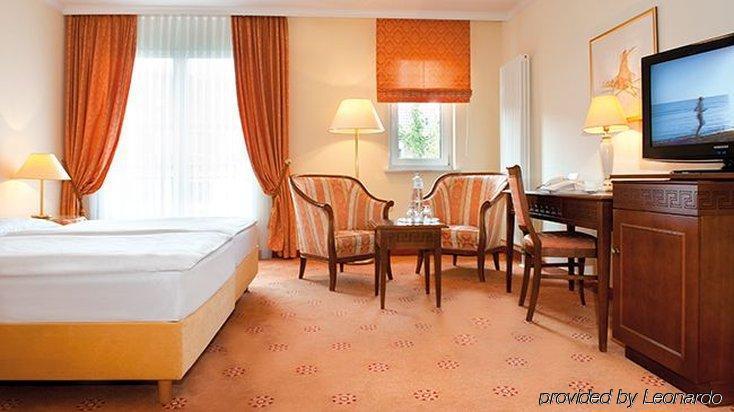 Victor'S Residenz-Hotel Erfurt Pokoj fotografie